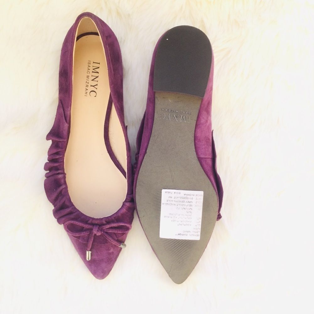 ImNYC Isaac Mizrahi suede flats - Picture 2 of 2